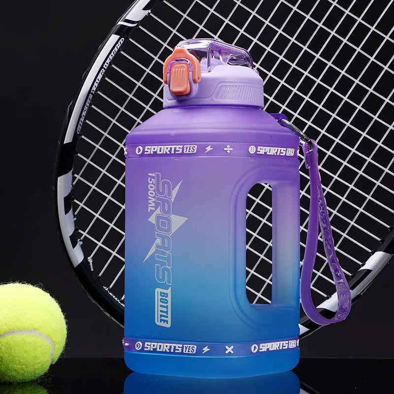Botella de agua deportiva de 1,5L
